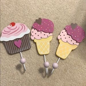 Cupcake and ice cream coat hanger